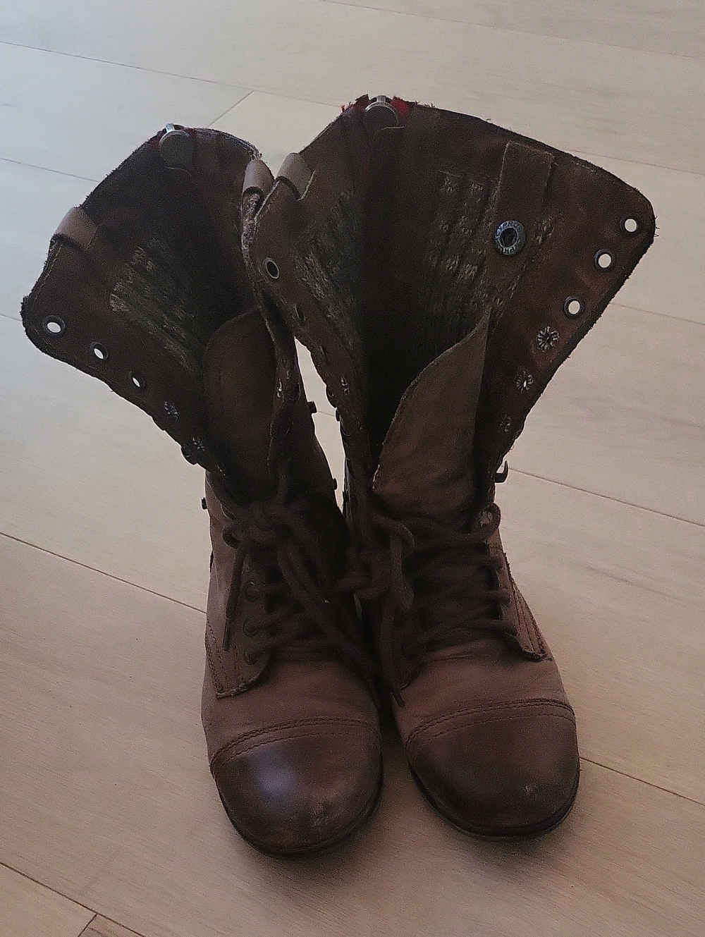 Steve Madden Brown Lace-Up Combat Boots